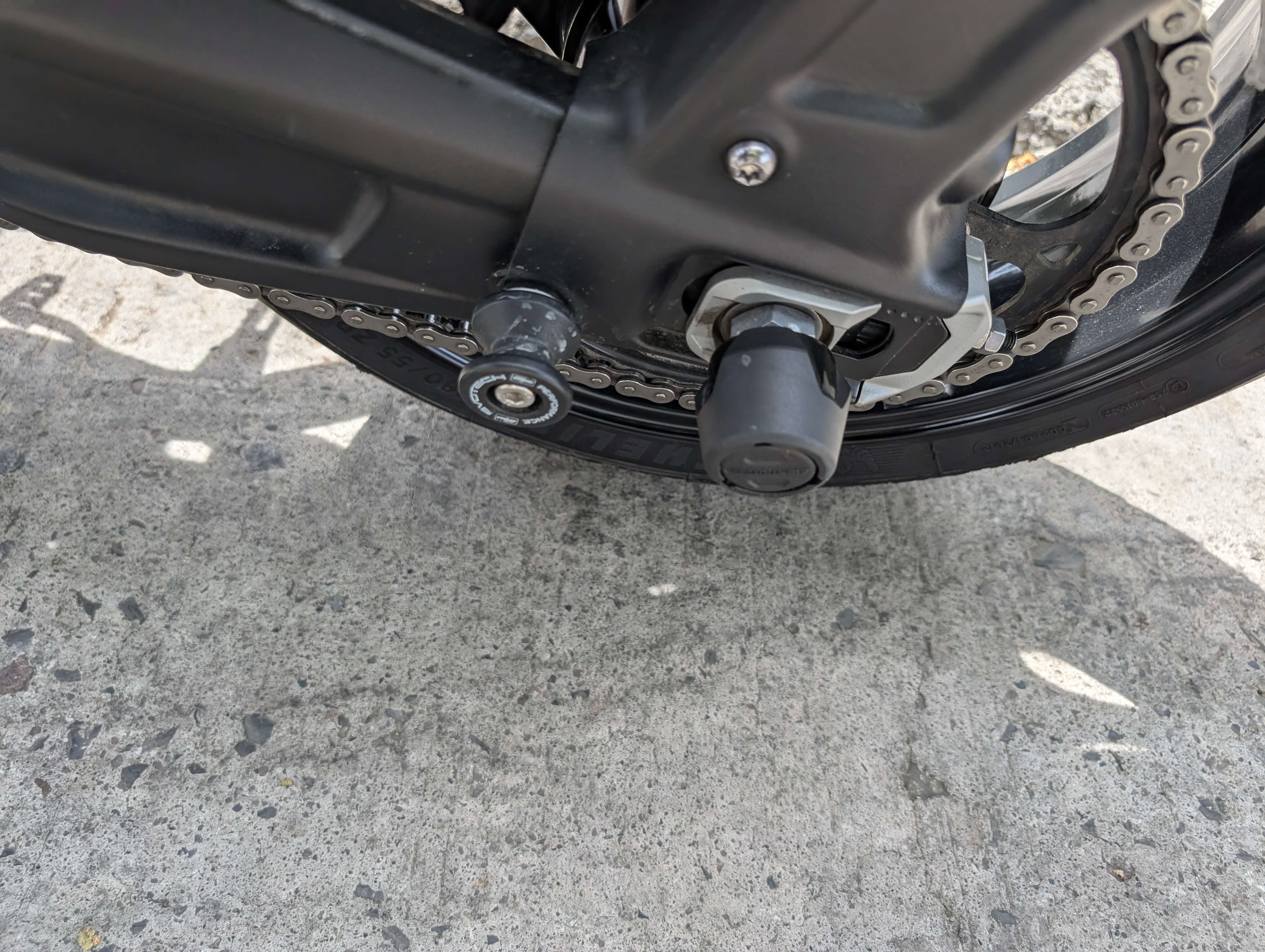 Deslizador de eje trasero